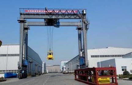 出口哈萨克斯坦LJMJ41t轮胎集装箱门式起重机
